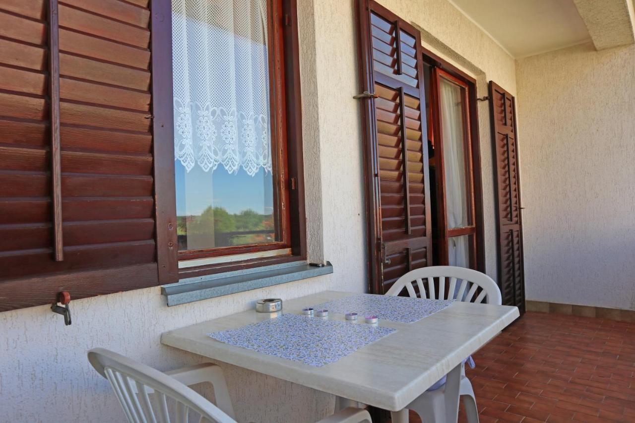 Apartament Apartman Slavko Tar-Vabriga Zewnętrze zdjęcie