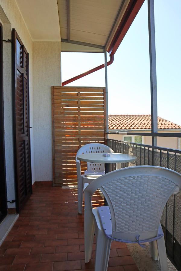 Apartament Apartman Slavko Tar-Vabriga Zewnętrze zdjęcie